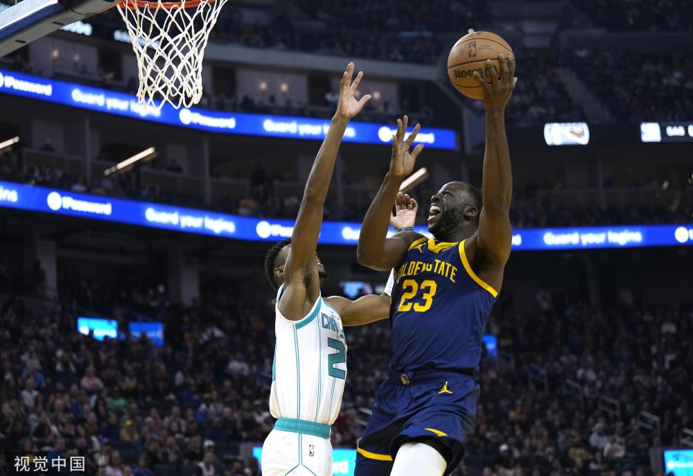 内线球员多 内线球员多