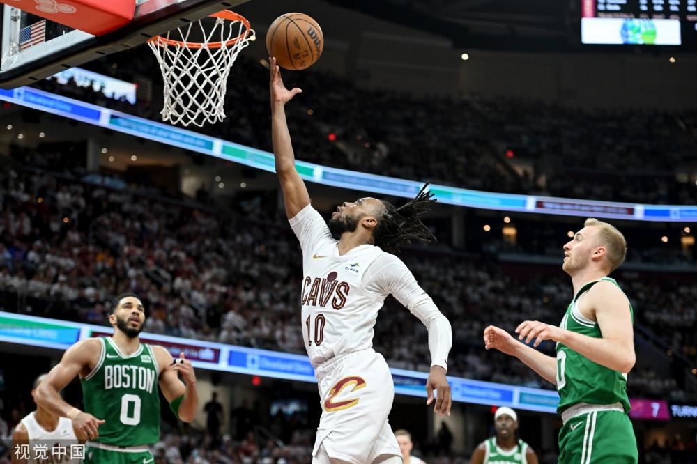 羽毛球比赛 羽毛球比赛